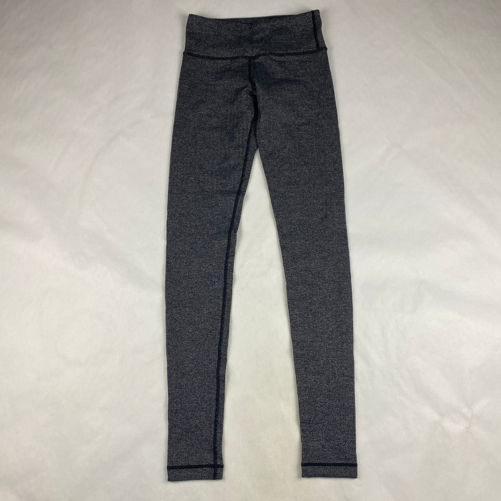 Lululemon Leggings Women's Size 2 Gray‎ Chevron